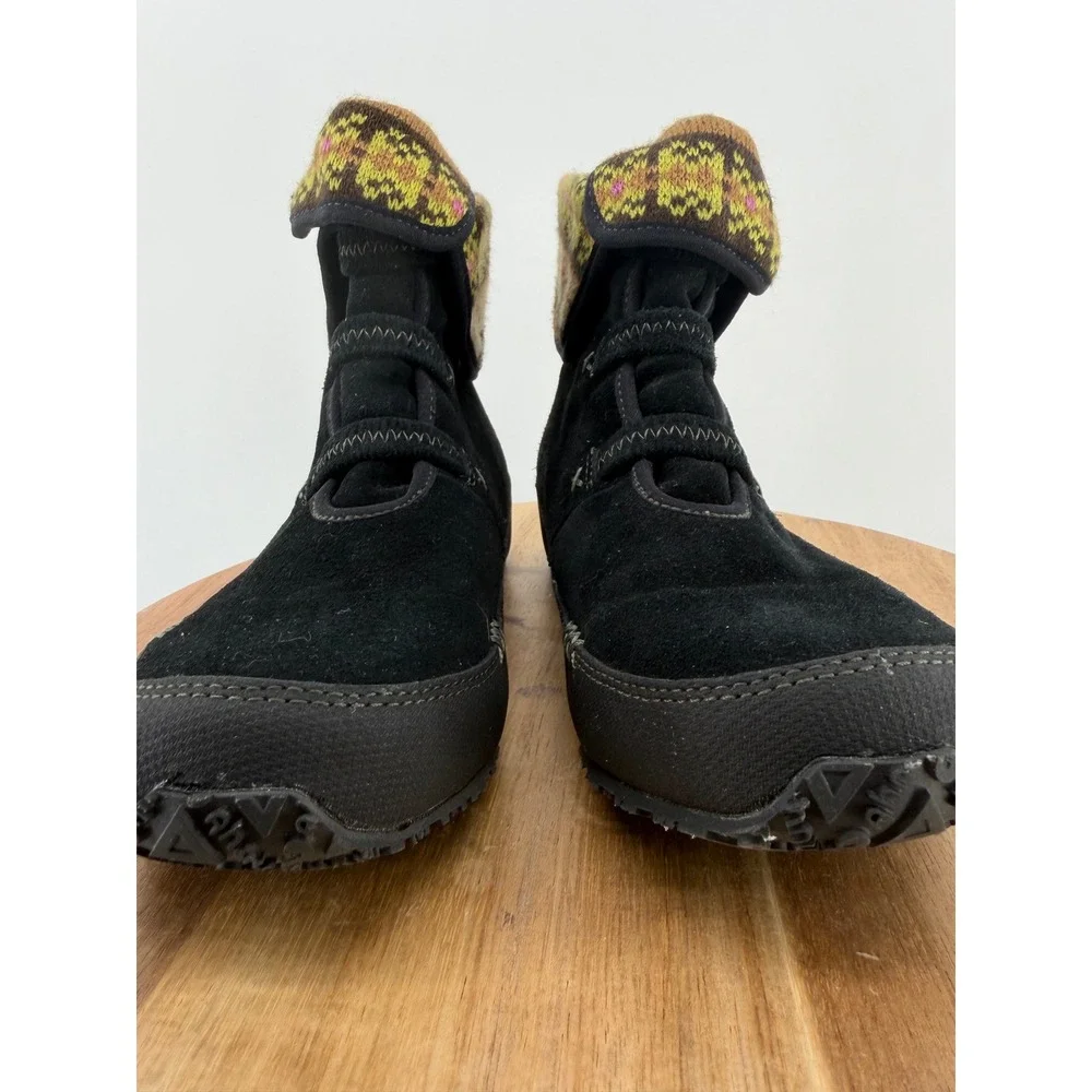 Ahnu Womens Black Himalaya Moccasin Boots Knit Cuffs Sherpa Insoles Size 6‎